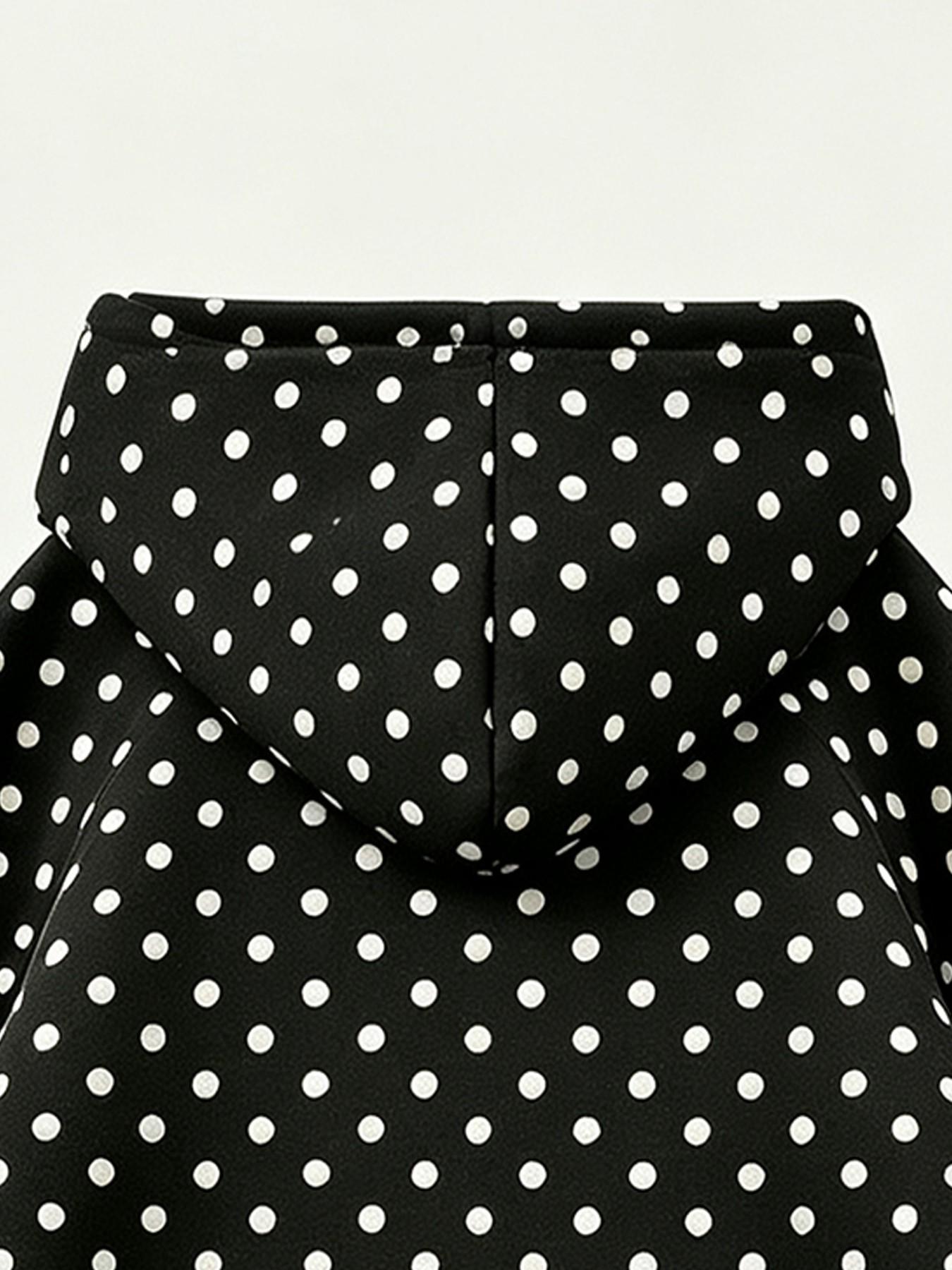 New autumn women's polka dot hoodie & shorts two-piece set, loose fit with drawstring design, casual home style, perfect for staying at home, walking, weekend outings, and travel outfits #PolkaDotStyle #LoungewearSet #CasualOOTD #HoodieSet