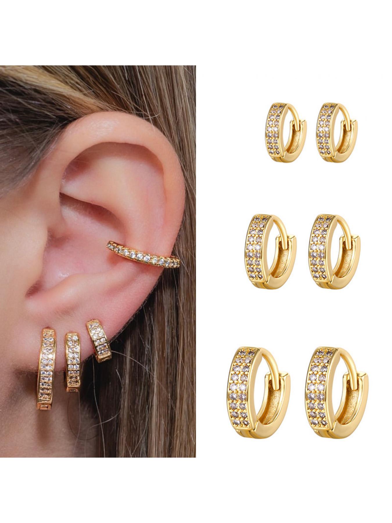 Super Flash double-row stud earrings with a unique design. A gift for your girlfriend featuring earlobes and earclips.