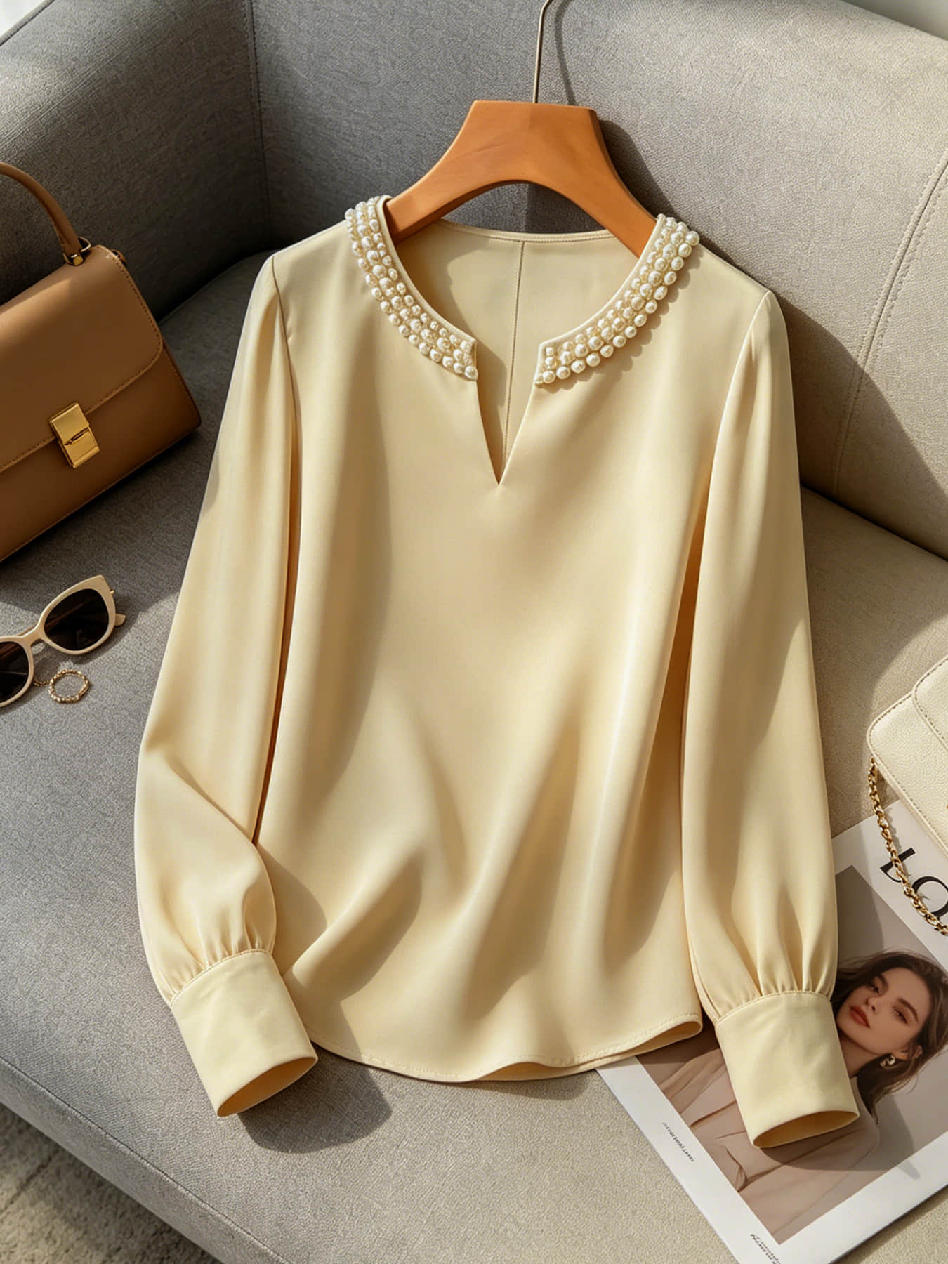 A women's pearl collar top, Blouse, with a V-neck small open neck, loose and versatile, showing off a slimming temperament. It is suitable for summer, business negotiations, customer meetings, commuting