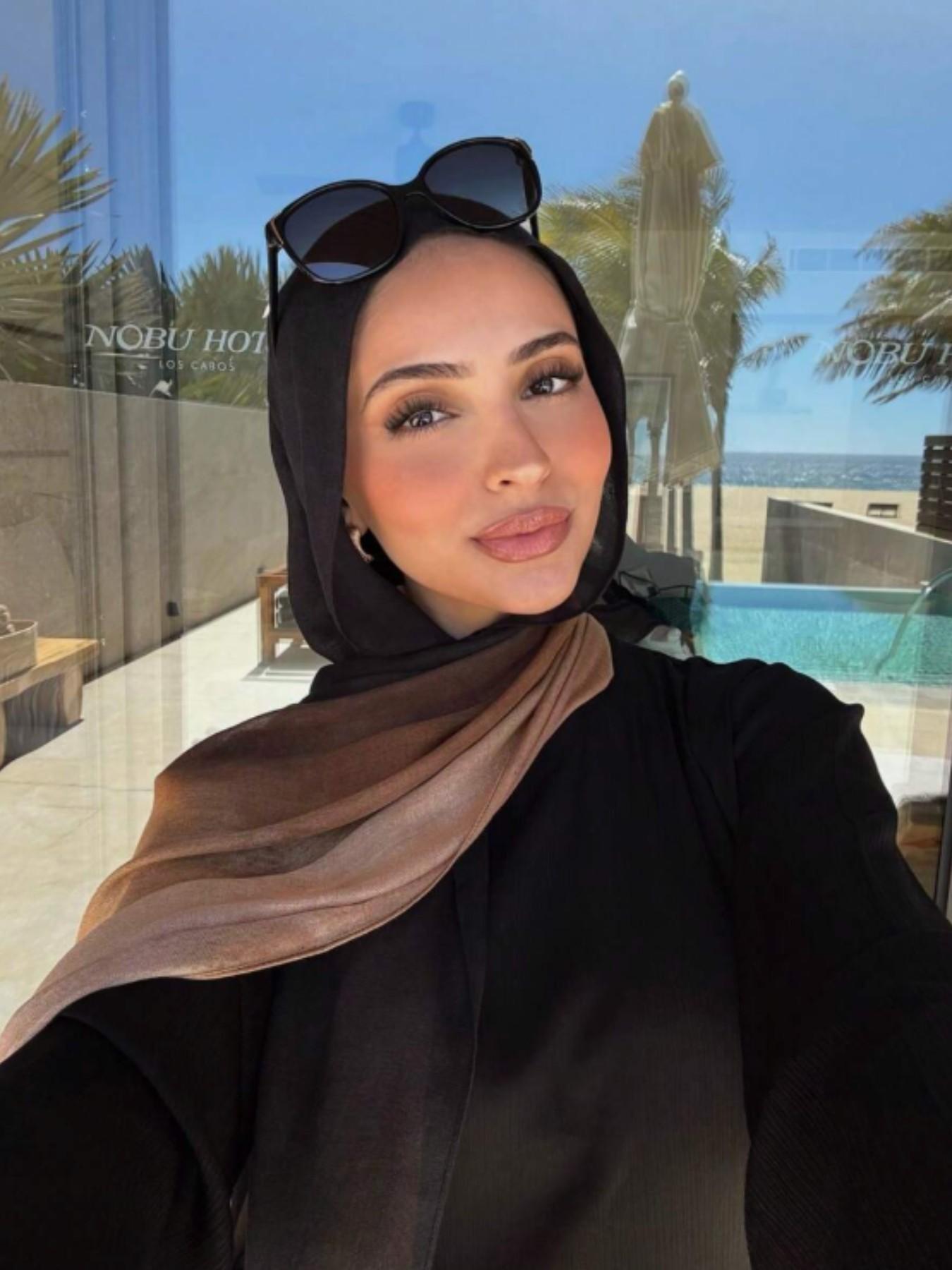 Women's Elegant Gradient Print Hijab Scarf, Soft Cotton Headscarves, Muslim Daily Wear Long Shawl, Fashionable Beach Wrap