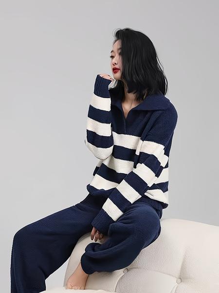 Women's Fall Winter Coral Fleece Striped Pajama Set, Long Sleeve Top and Pants, Loose-Fitting Casual Homewear, Outer Wear Sleepwear