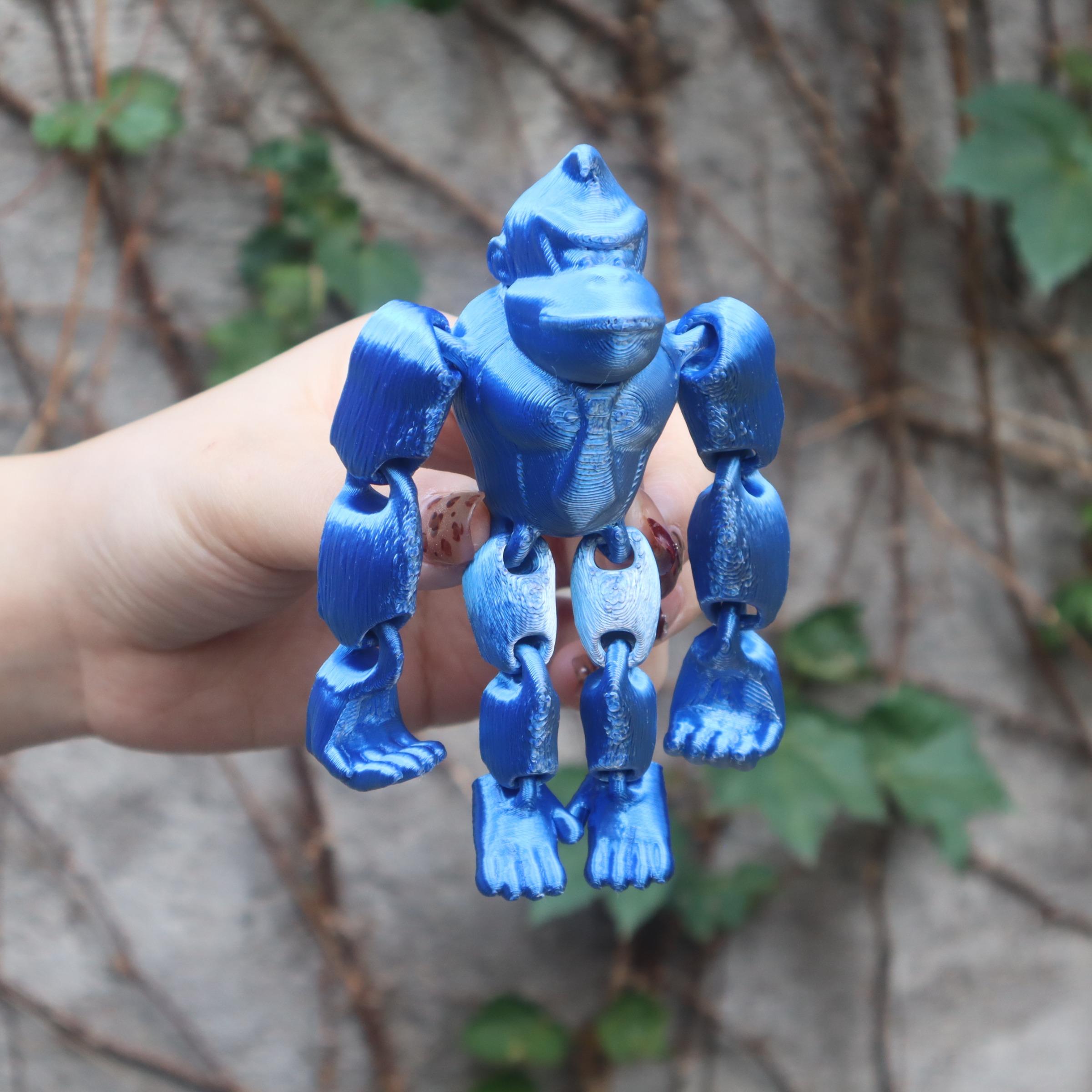 3D Printed Gorilla Figurine Game Dream Doll Set, Jointed, Hanging Door Decor, Home Office Use, Perfect for Birthday Parties, Collectible Figurines
