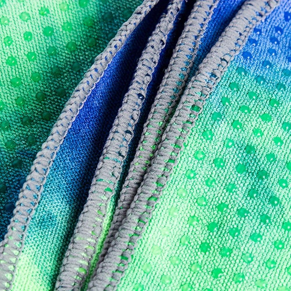 Non-Slip Yoga Mat Towel - Super Absorbent Quick Dry Microfiber Towel for Hot Yoga Pilates Gym Outdoor and Fitness Training, Sweat Absorbing Sports Towel with Storage Bag, Portable Fitness Essential Gift