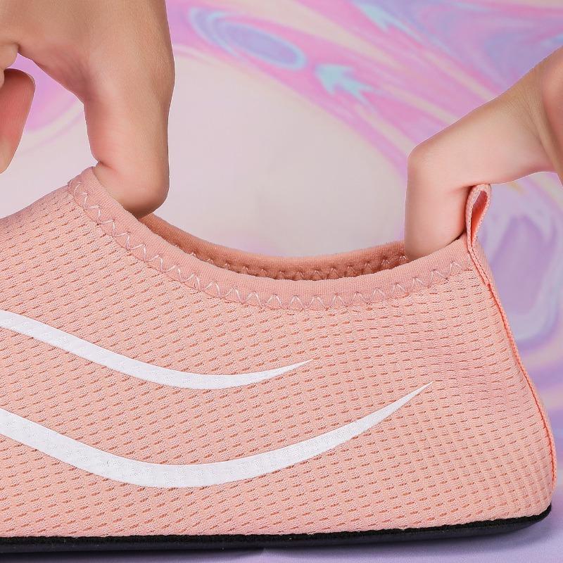 Unisex Summer Indoor Slippers, Easy-On Yoga Shoes, Foldable Water Shoes, Barefoot Swim Surf Shoes, Lightweight Breathable Quick-Dry Beach Shoes