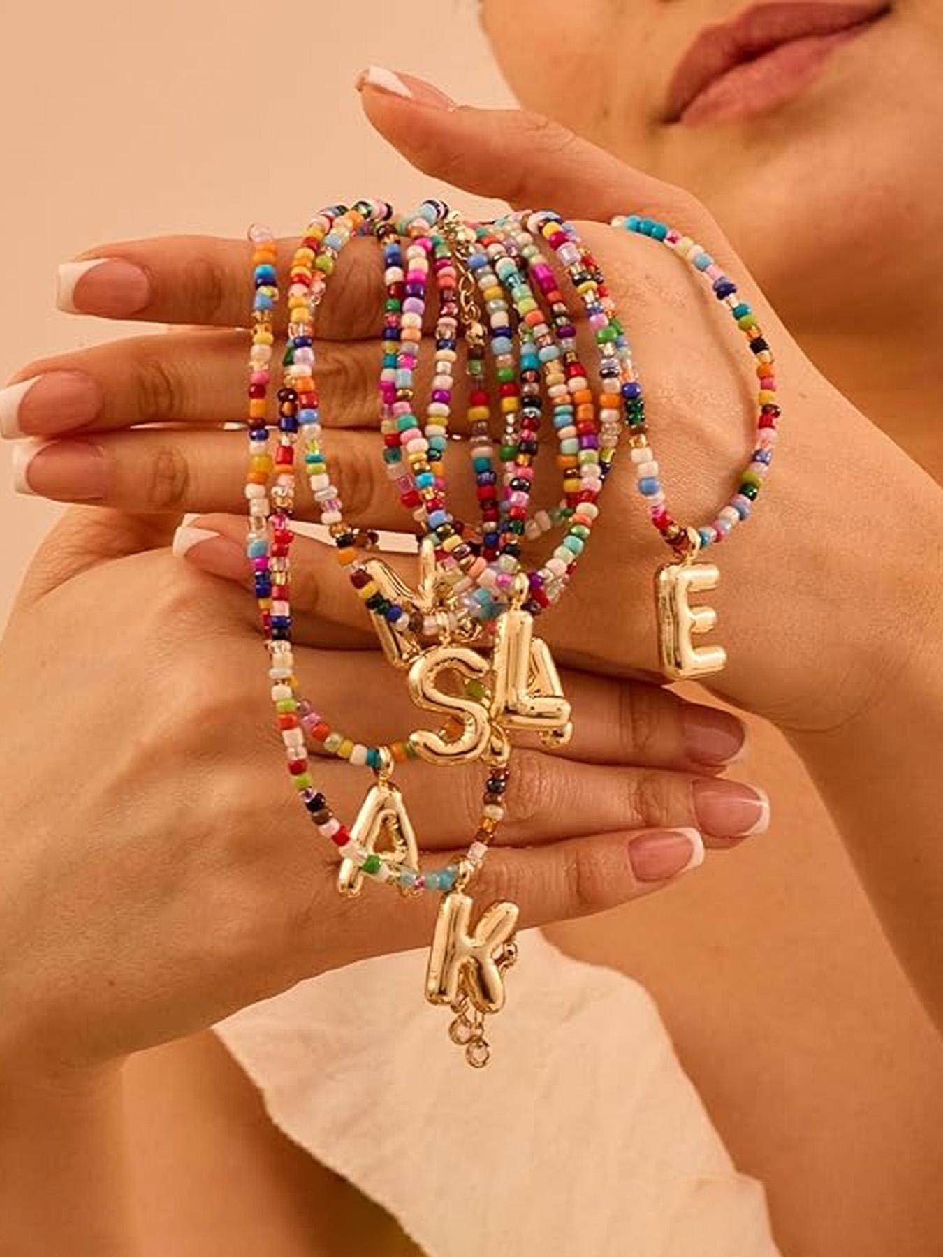Women's colorful letter necklace, bubble-shaped initial necklace, handmade beaded necklace, exquisite and cute beach Bohemian style necklace, Mother's Day gift, back-to-school season necklace gift, Teacher's Day necklace gift