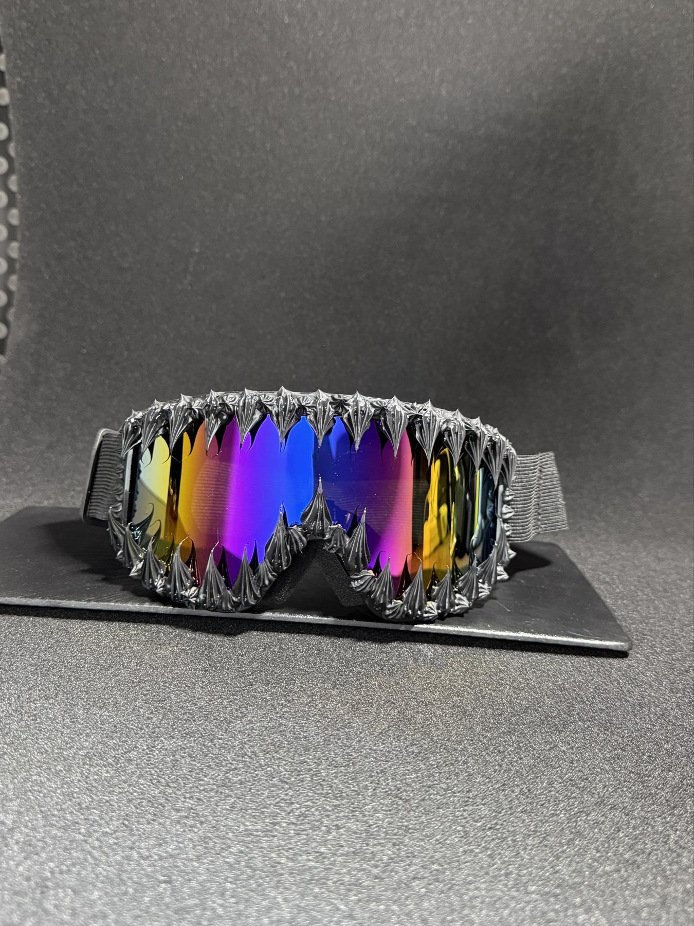 Punk Style Asymmetrical Ski Goggles, Adjustable Elastic Strap, Decorative Lens Design, Outdoor Sports Eyewear for All Seasons