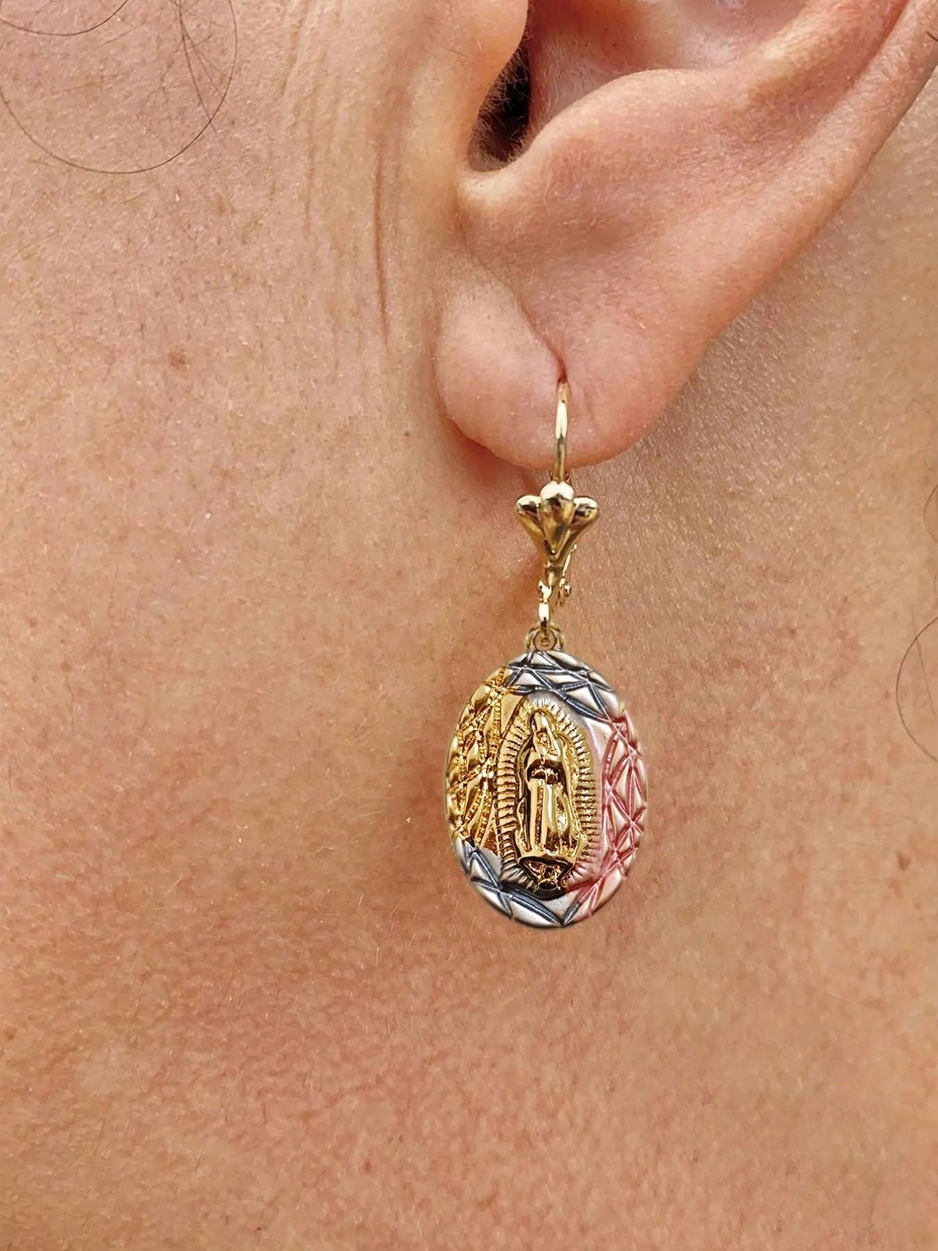 Vintage Design Virgin Mary Metal Earrings, Casual Creative Unisex Daily Wear Prayer Earrings, Versatile Fashion Accessory