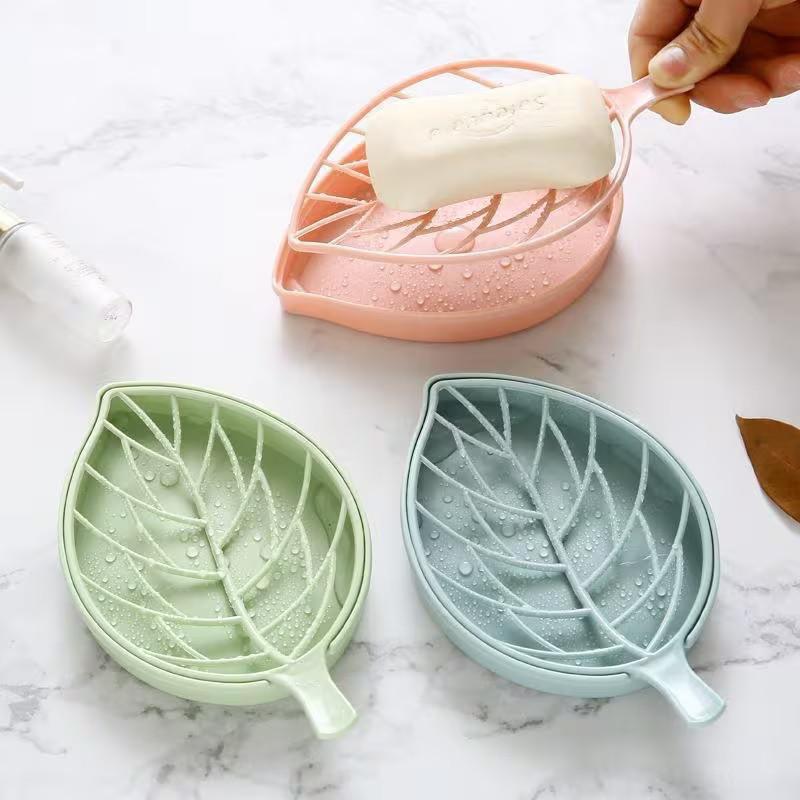 Double-Layer Leaf-Shaped Soap Dish, Soap Saver, Durable & Stylish Design, Perfect for Bathroom Use, Ideal Gift for Home Decor Enthusiasts