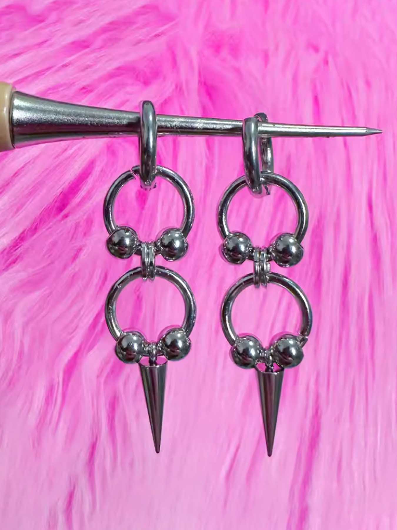 1 Pair of Gothic Stainless Steel Rivet Pointed Cone Double Ring Earrings, Retro Men's and Women's Earrings, Minimalist Punk Party Street Style Earrings