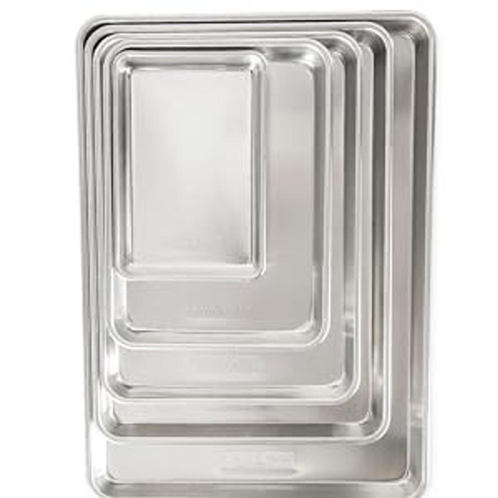 Natural Aluminum Commercial Cake Pan with Lid, Rectangle Baking Pan with Lid Silver, 9 x 13 Natural Aluminum Commercial Cake Pan with Lid, Rectangle Baking Pan with Lid Silver, 9 x 13
