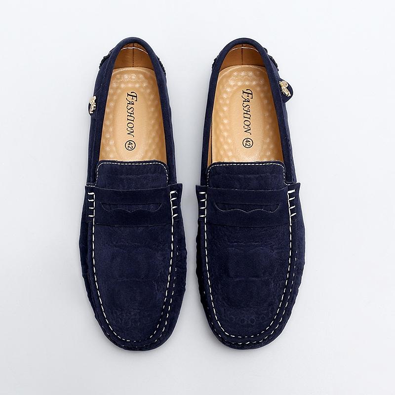 New Men's Velvet Loafers 2026, Multiple Colors Available, Classic Plain Design, Anti-Slip Rubber Sole, Comfortable Casual Walking Shoes