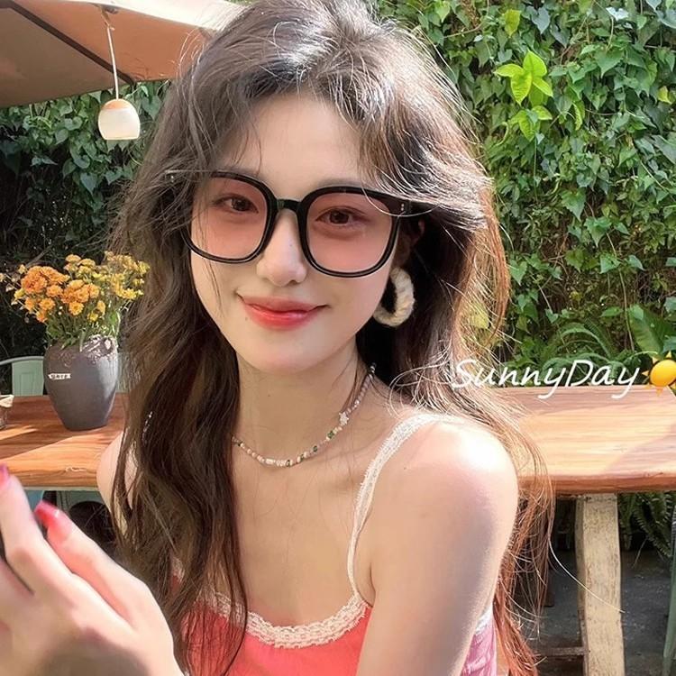Dopamine blush large frame sunglasses women's Korean version 2026 new high-end seaside vacation UV-proof sunglasses