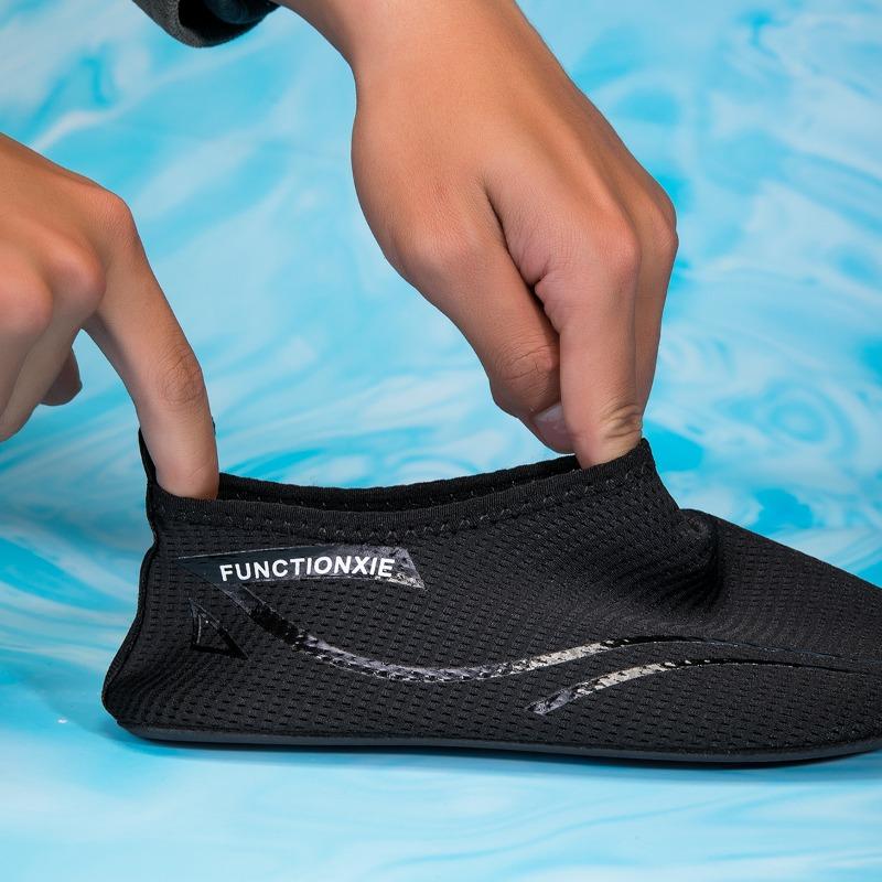 2026 Spring/Summer New Arrivals: Couple's Yoga Shoes, Slip-on Soft Indoor Home Casual Shoes, Foldable Portable Water Shoes, Men's Barefoot Swimming, Surfing, Beach Sports, Quick-drying Shoes