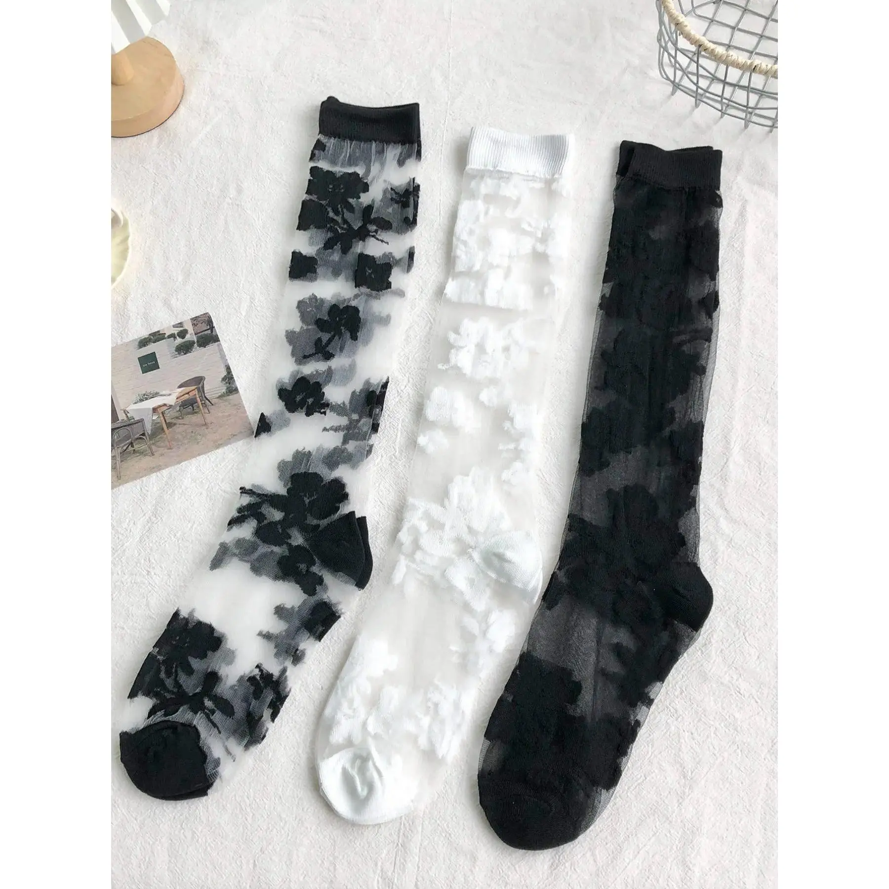 3pairs Sexy Fashion Feminine Lace Flower Floral Calf Socks Breathable, Comfortable, Transparent and Casual Socks Suitable for Women's Daily Dance Party Socks for Lady, Elegance
