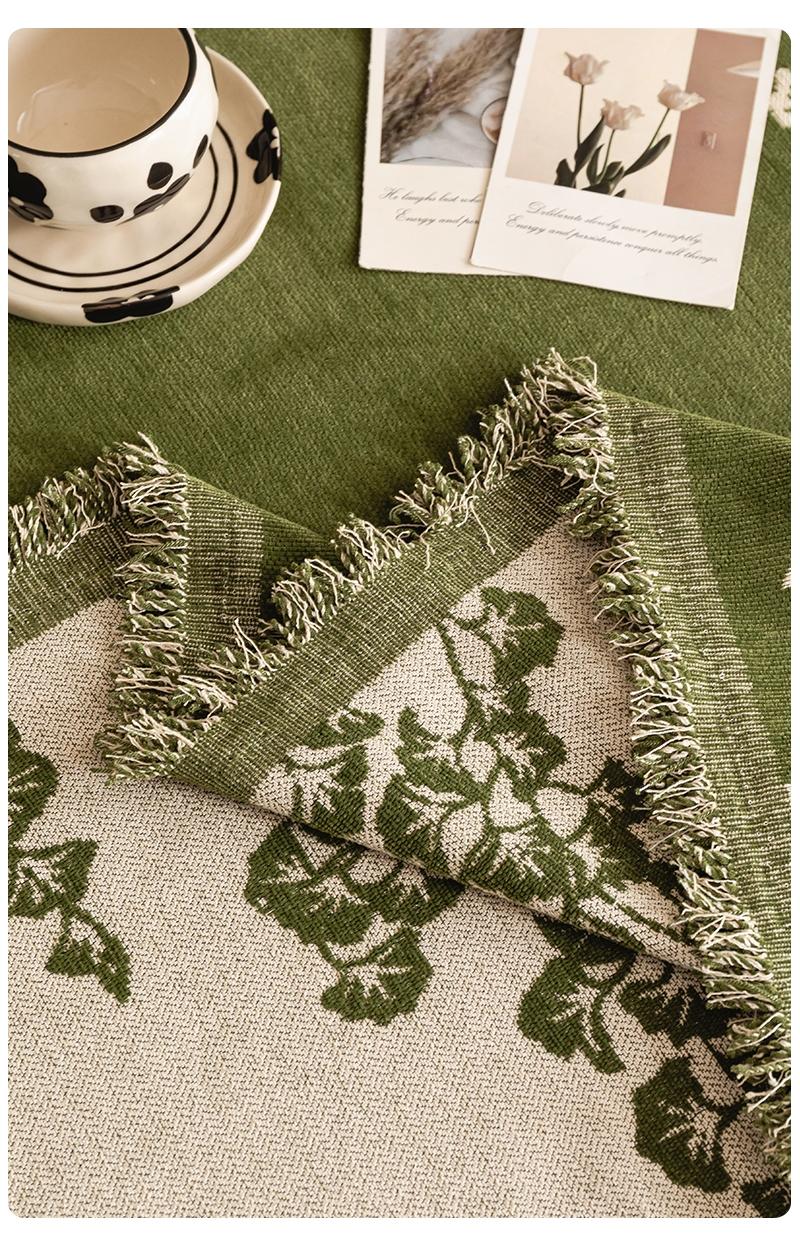 Viral Hit Vintage American Country Style Chenille Sofa Cover & Throw | Soft and Skin-Friendly, Cat Scratch Proof, Universal Home Decor for Living Room, Bedroom & Office | All-Season Pet-Friendly Sofa cover Sofa Couch Covers