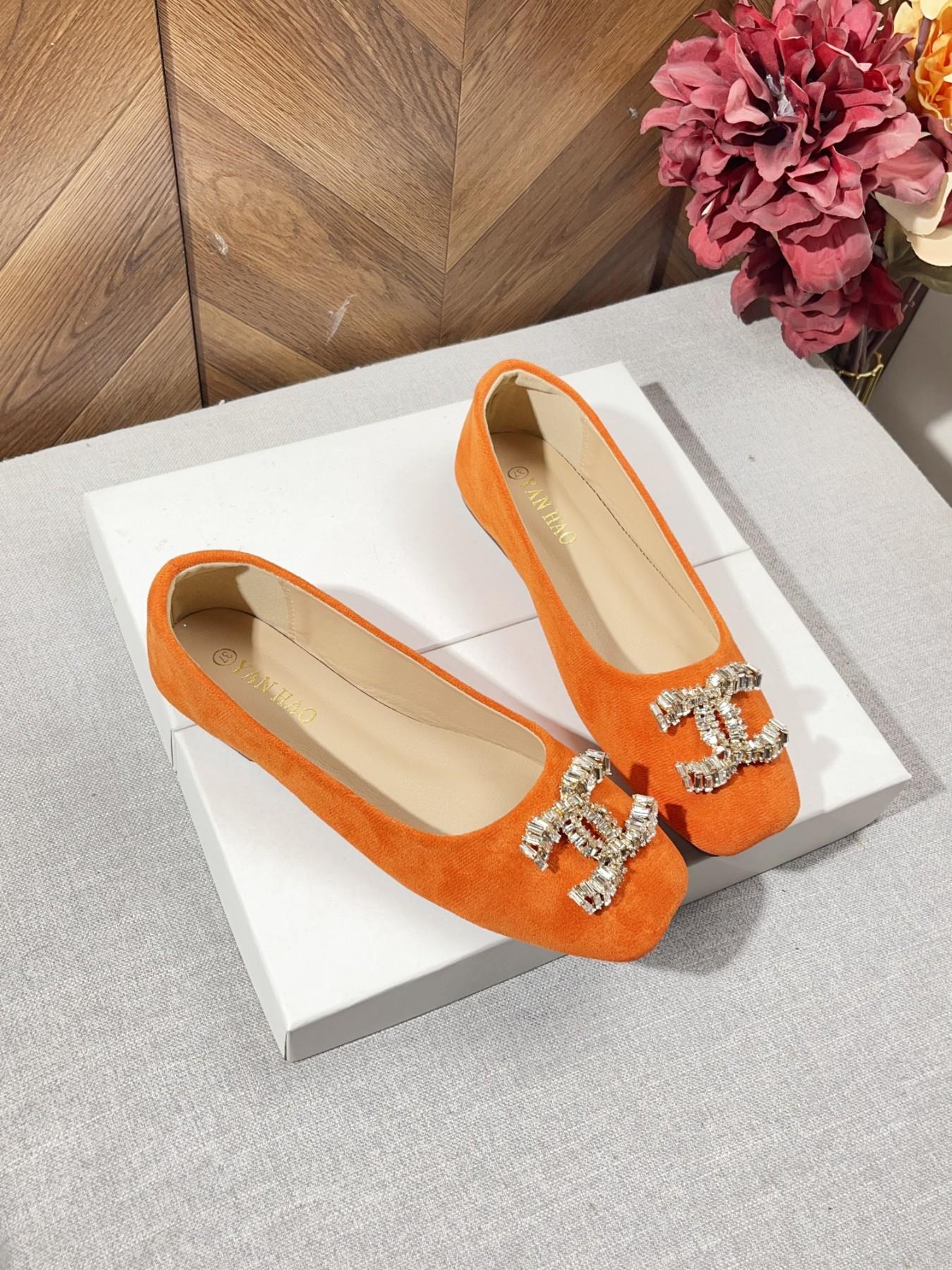 Luxury Rhinestone Double C Buckle, Soft Velvet Upper, Square Toe, Comfortable Flat Rubber Sole, Slip-On, Versatile Fashion Women's Shoes