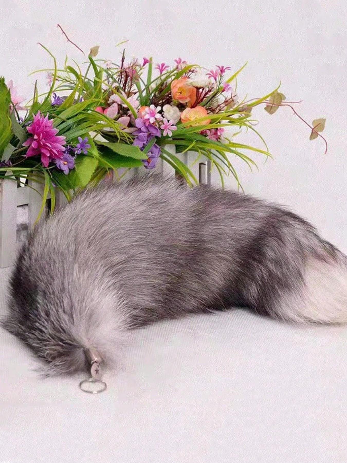 Cute Plush Tail Keychain, Keychains Cute, Keyring, Animal Key Ring Pendant, Unisex Gift, All-Season Accessory, Random Color, Perfect for Bags & Gifts