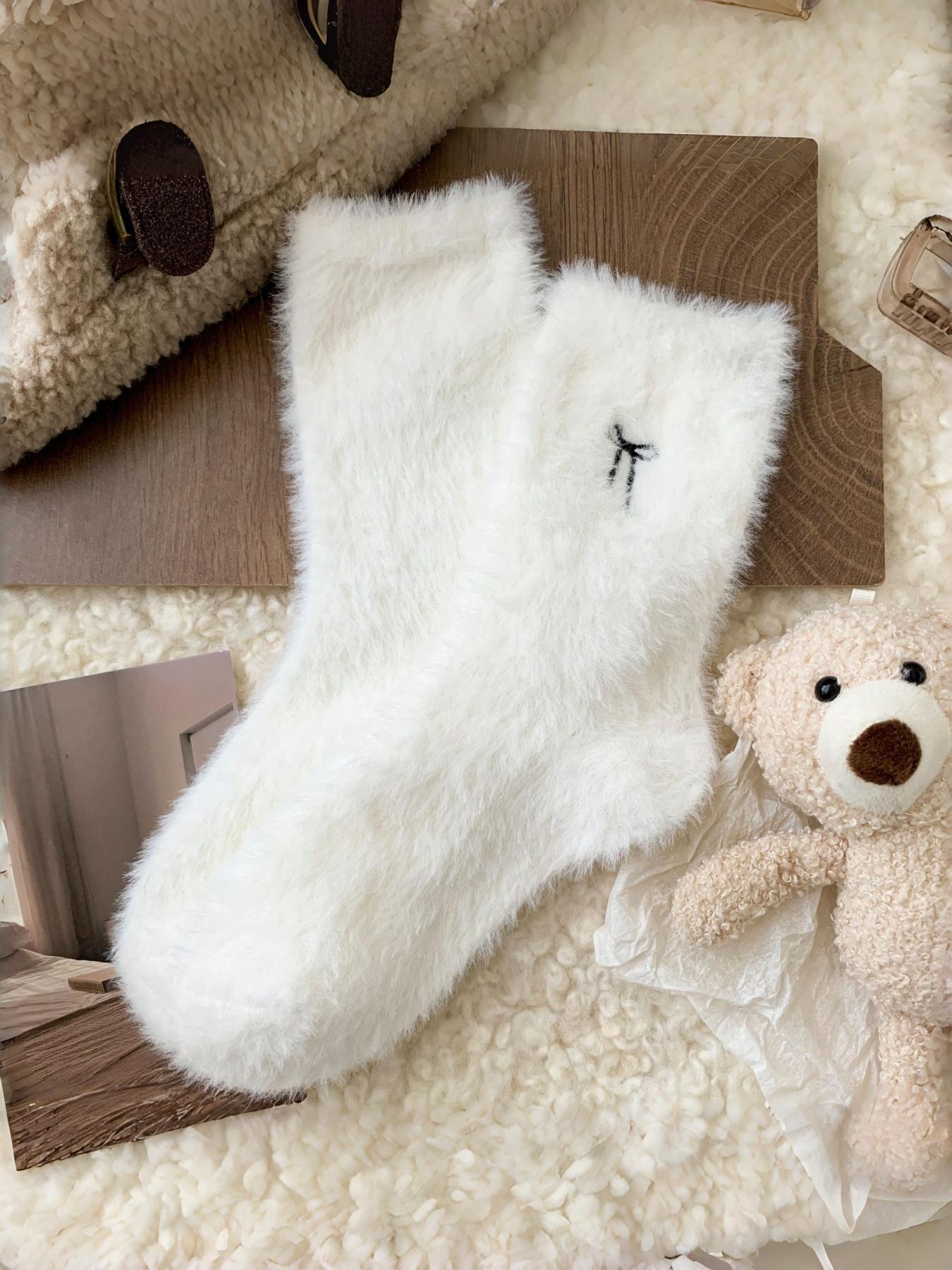 Women's Winter Imitation Mink Fur Bowknot Plush Socks, Vintage Mid-Calf Thick Warm Sleep Socks, Fitted Plain Design, Casual Comfy Socks