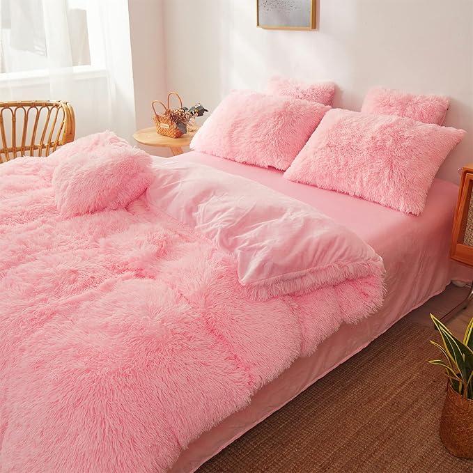 4 Piece Plush Duvet Cover Set (1 Fluffy Faux Duvet Cover+ 1 Heart Pillow + 2 Furry Pillow Shams), Soft & Warm Bedding Set (Pink, Queen (U.S.Standard)