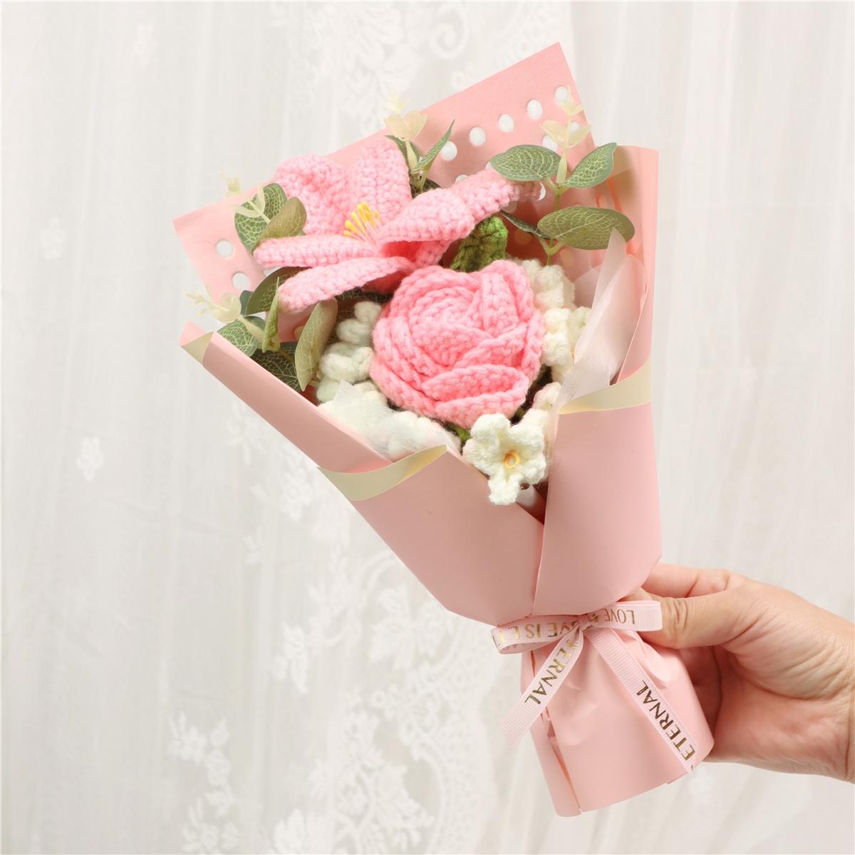 Realistic Tulip Rose Bouquet, Handmade Knitted Flower Arrangement, Crochet Artificial Flowers, Wedding Decoration, Christmas Valentine's Day Gift, Party Present