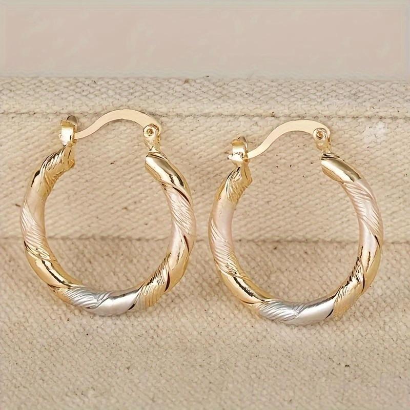 2 Pairs Twisted Round Hoop Earrings, 14K Gold Plated Copper Fashion Ear Jewelry, Unisex Stylish Earrings Ideal for Wedding Party Birthday Gift Daily Wear