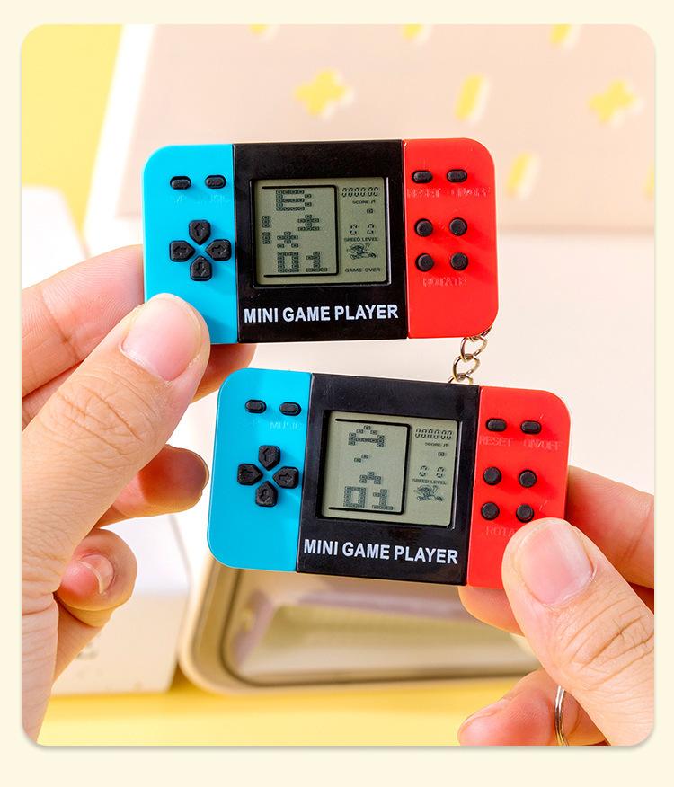 Mini Handheld Game Console Keychain Video Game Player Party Favors For Kids Birthday Christmas Gifts School Classroom Prizes