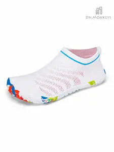 Dn. Monkeys Lightweight Slip-On Water Shoes, Anti-Slip Outdoor Water Shoes, Pool Beach Fitness Universal, Comfortable and Durable, Water Sports Shoes