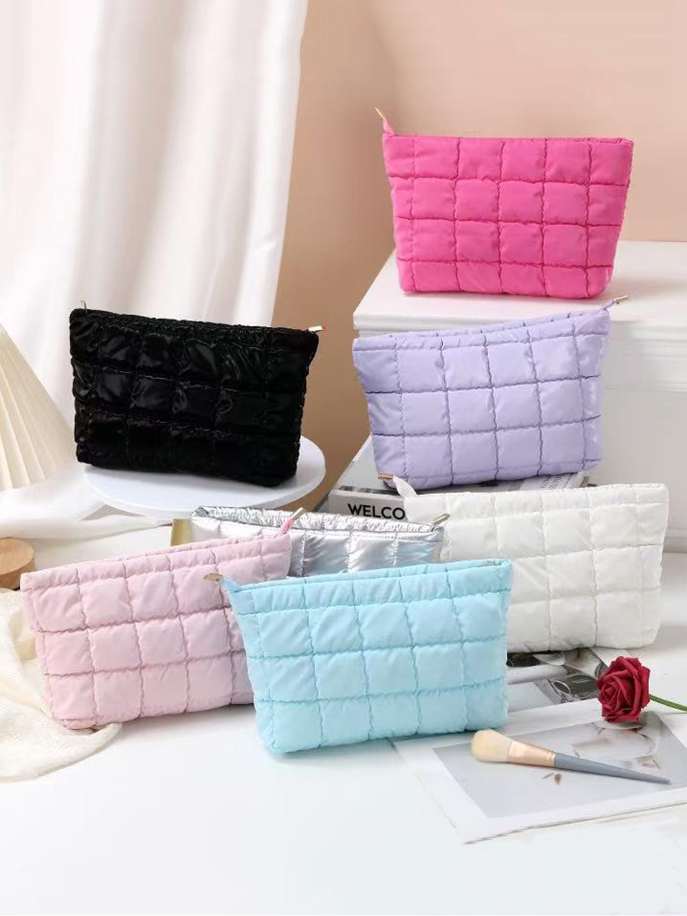 Ladies' fashionable and casual diamond patterned makeup bag, simple and textured cotton filled women's bag, suitable for daily business trips and travel, easy to carry, Makeup Organizer Pouch