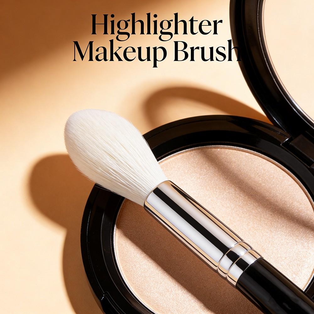 Flame Highlighter Brusher, Powder Blush Highlight Contour Sculpting Makeup Tool, 100% Goat Hair Tapered Makeup Brush, 1pcs