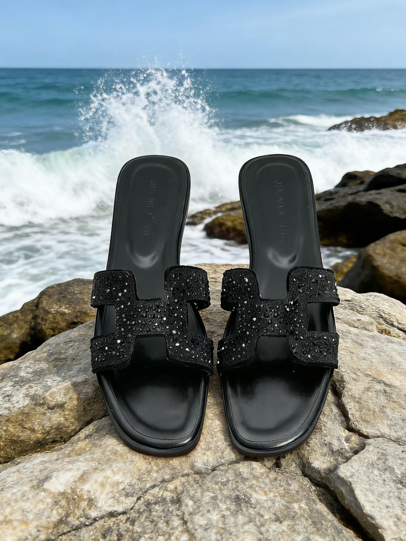 Women's Summer Fashion Sandals, 333-1 Diamond Design, Flat Sole, Textile Upper, Rubber Sole, Ideal for Beach & Travel