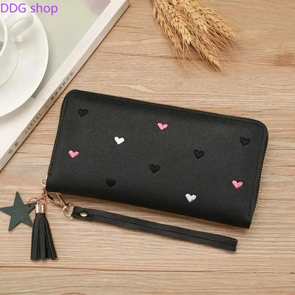 Women’s Heart Embroidery Wallet with Zip Closure - Soft Faux Leather Long-Zipper Wristlet, Star Tassel, Large Capacity Card Purse Daily Fashion Accessory, Wristlet Keychain, Key Wristlets