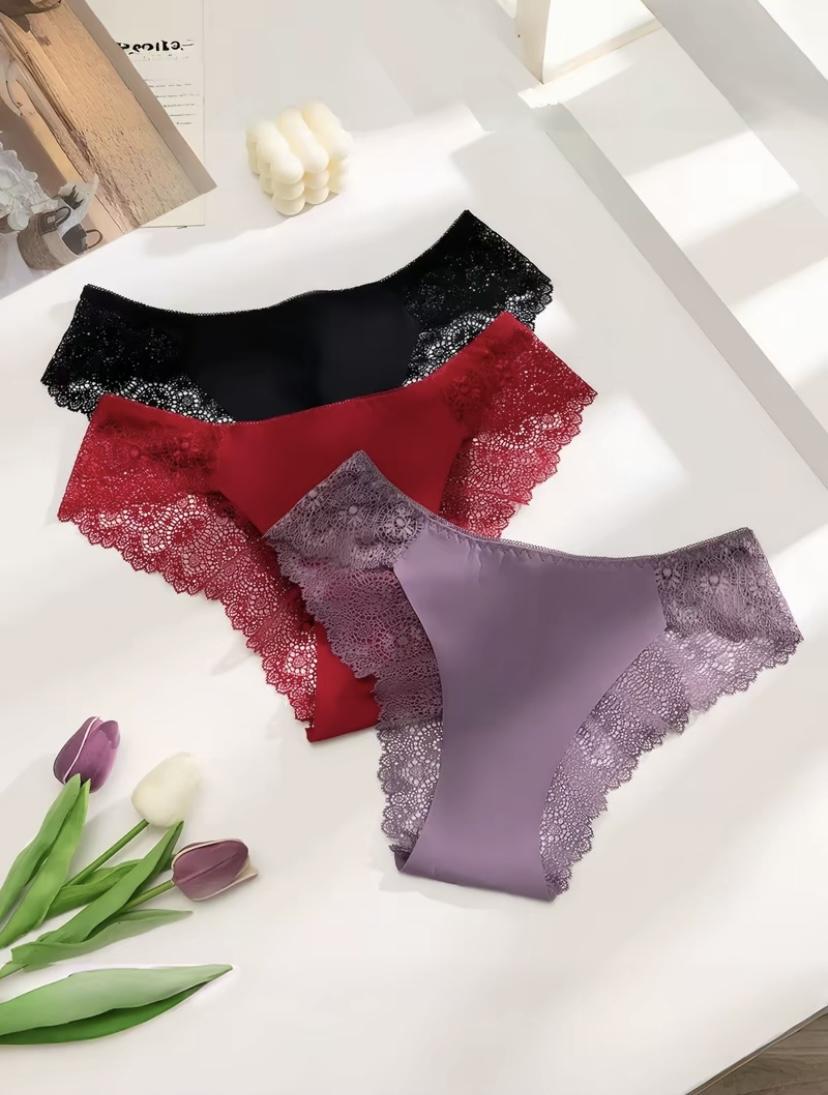 12 pieces set of Halloween themed wavy edge women's panties with pumpkin skull all-over print triangle underwear, slim fit, comfortable, non-sexy women's underwear, suitable for festivals and daily wear in spring, summer, autumn, and winter.