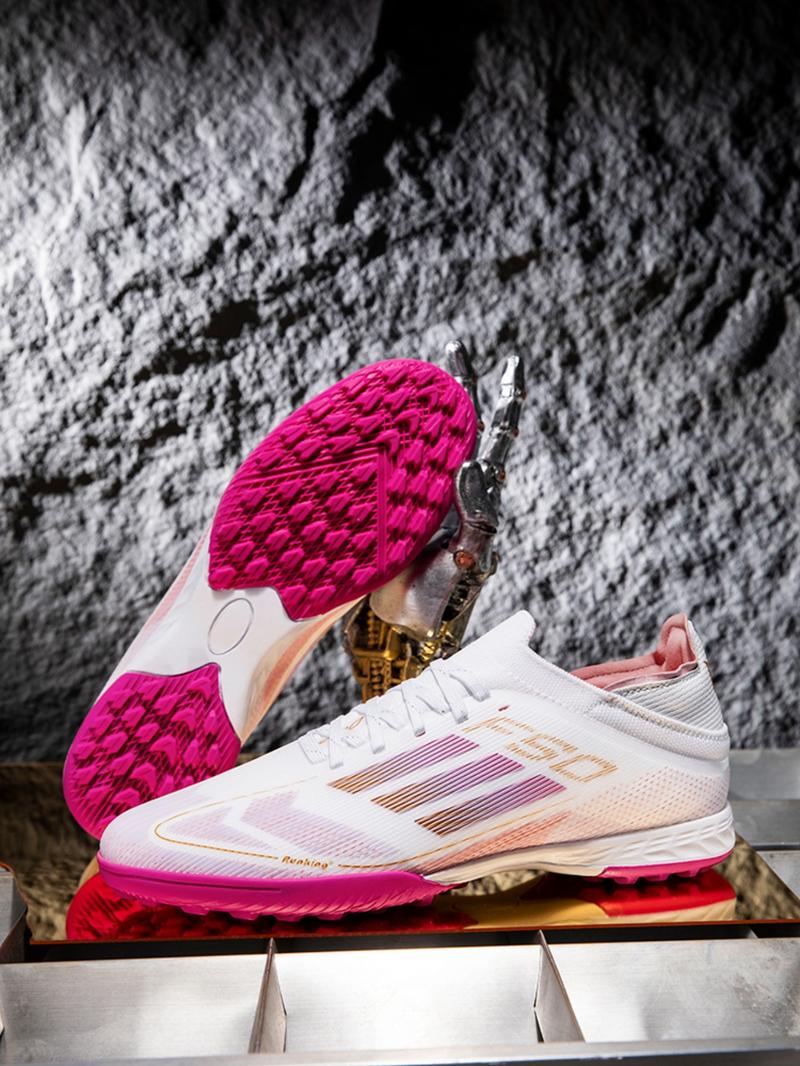 New Youth Football Shoes Recommendation, School Student Competition Training Low Top Nails Wear-Resistant Anti-Slip Grip Unisex Adults