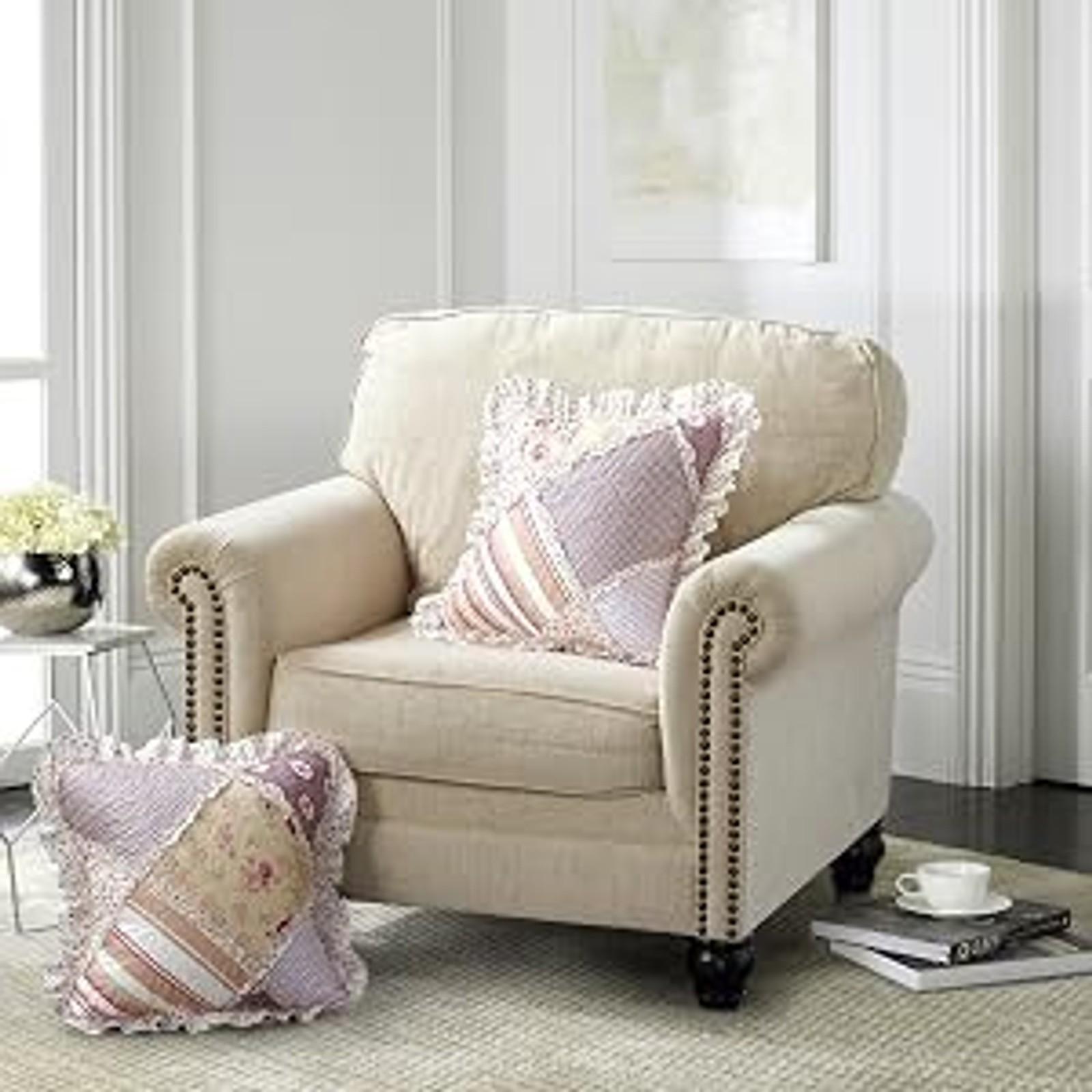 Pink & Green Roses Ruffle Pillow Shams Set, 18 x 18 Inches, Patchwork Quilted Pillow Covers with Ruffles, Washable Throw Cushion Cases for Couches and Beds, Pack of 2Gift