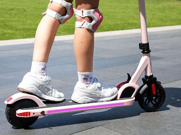 [Livestream Deal] CAROMA Electric Scooter for Kids Ages 6-14, 150W Motor, 10 mph, 80 mins Ride Time, Adjustable Speed & Height, Colorful Lights, LED Display, Foldable Kids Electric Scooter, Ideal Gifts for Kids