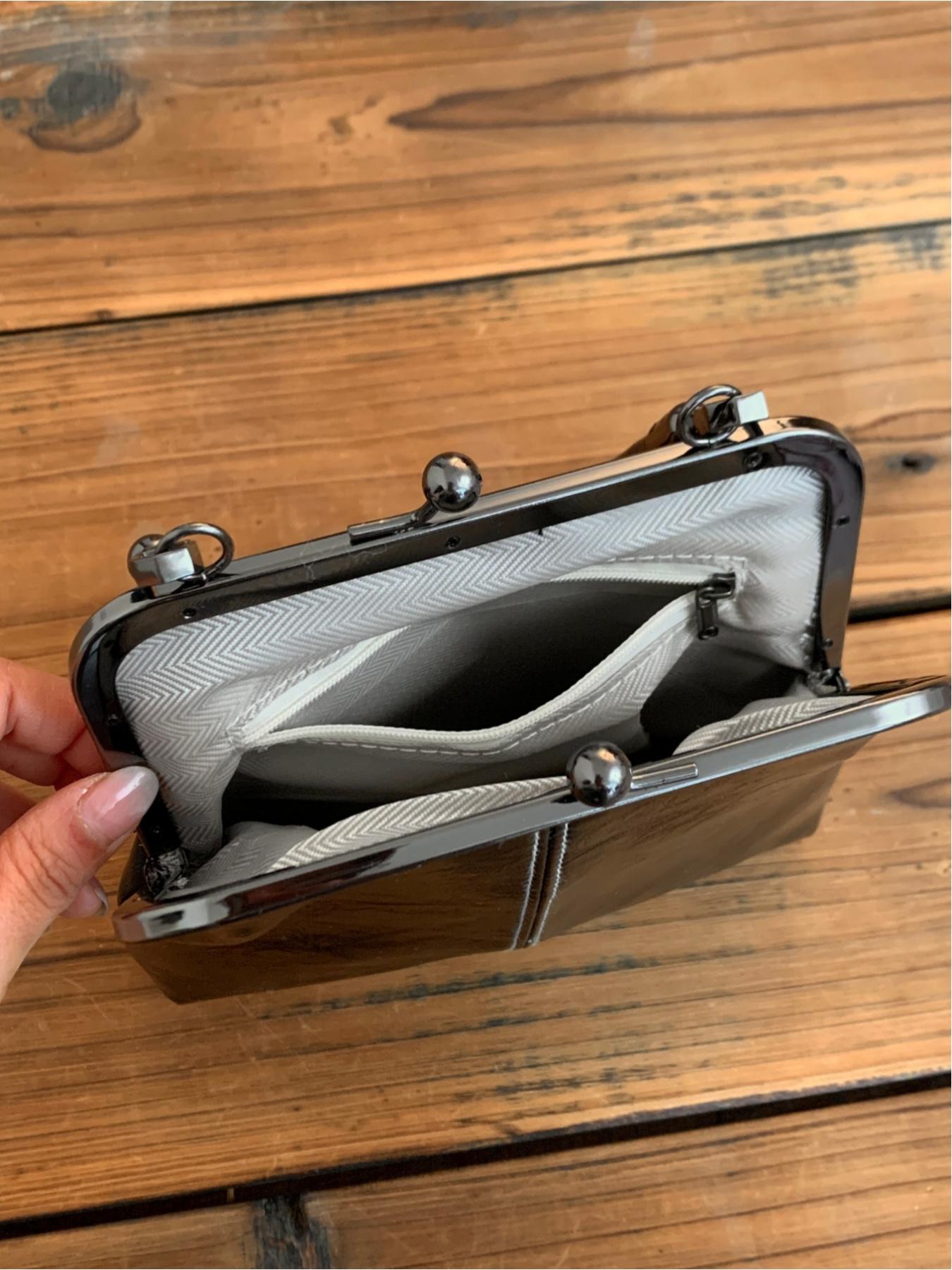 European and American style retro clasp purse, high-end waxed leather crossbody bag, niche design, suitable for parties, dinners, shopping, commuting, and everyday accessories, Lightweight Crossbody Bag, Fashionable Unique Bags