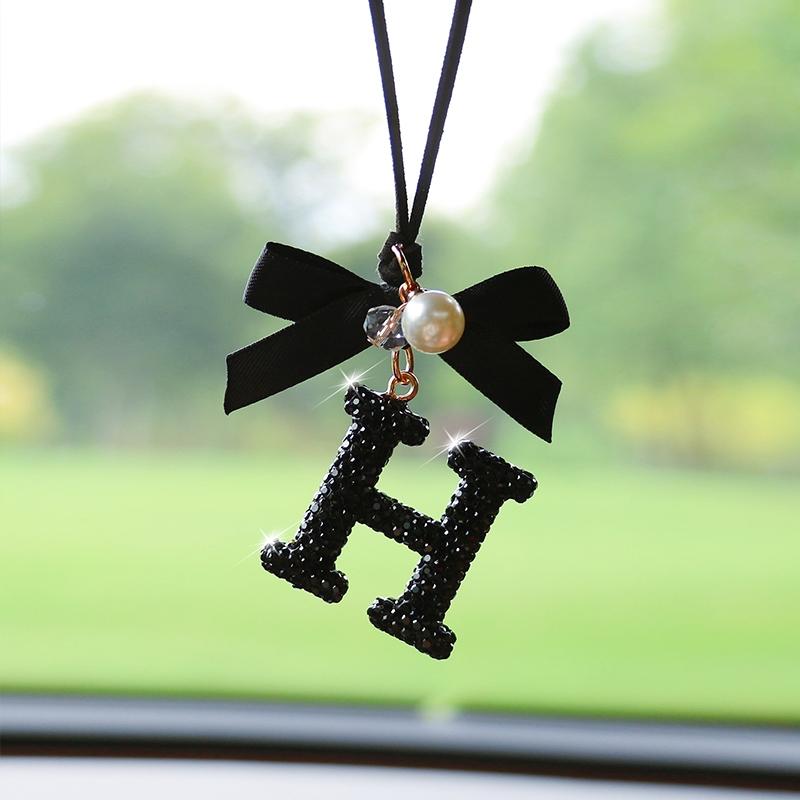 Fashion Bow Car Pendant, Letter Design Rearview Mirror Decoration, Perfect Gift for Holidays & Birthdays, Elegant Auto Accessory, Girly Car Accessories