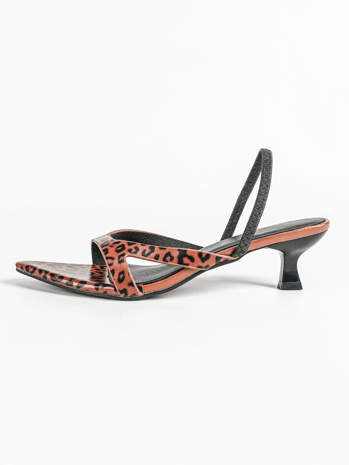 Minimalist V-Shape Pointed Toe Sandals, Unlock Urban Women's Sharp Elegance, Stylish Summer Footwear for City Life