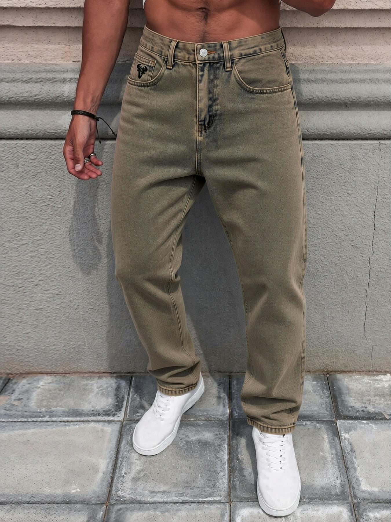 Men's straight-leg jeans, washed and distressed, with embroidered logo details. High-street casual denim pants with a comfortable regular fit. Suitable for daily casual wear, urban street style, and dating fashion looks. A must-have trendy men's pants 🔥