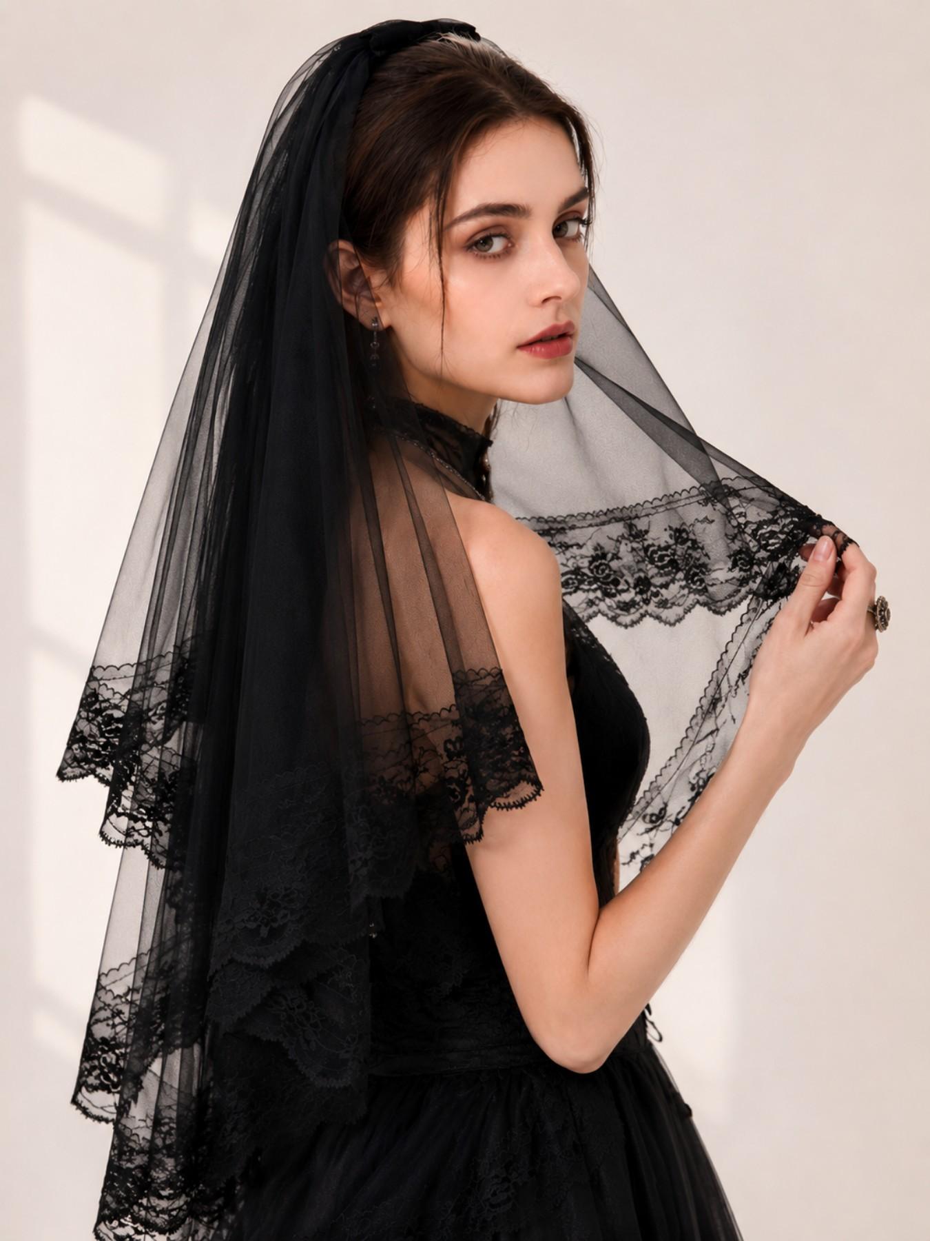 Gothic 2-Layer Tulle Wedding Veils with Floral Lace Edge & Comb, Classic Black Bridal Headwear, Perfect for Halloween Party, Cosplay Outfit, Dark Wedding and Spooky Themed Events