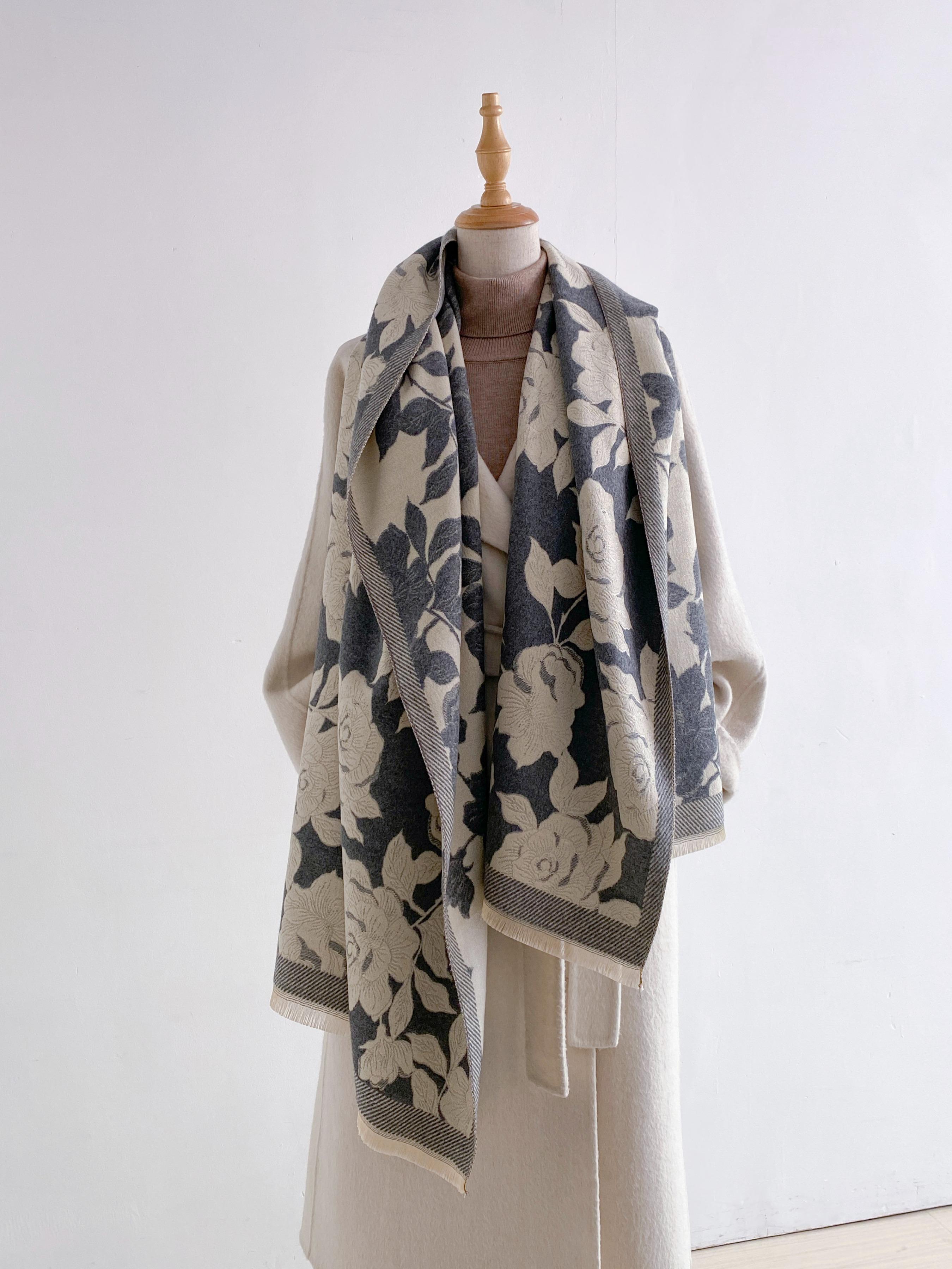 Floral Print Tasseled Shawl, Soft Warm Long Scarf for Women & Men, Fashion Wrap Scarf for Daily Wear Floral Print Tasseled Shawl, Soft Warm Long Scarf for Women & Men, Fashion Wrap Scarf for Daily Wear
