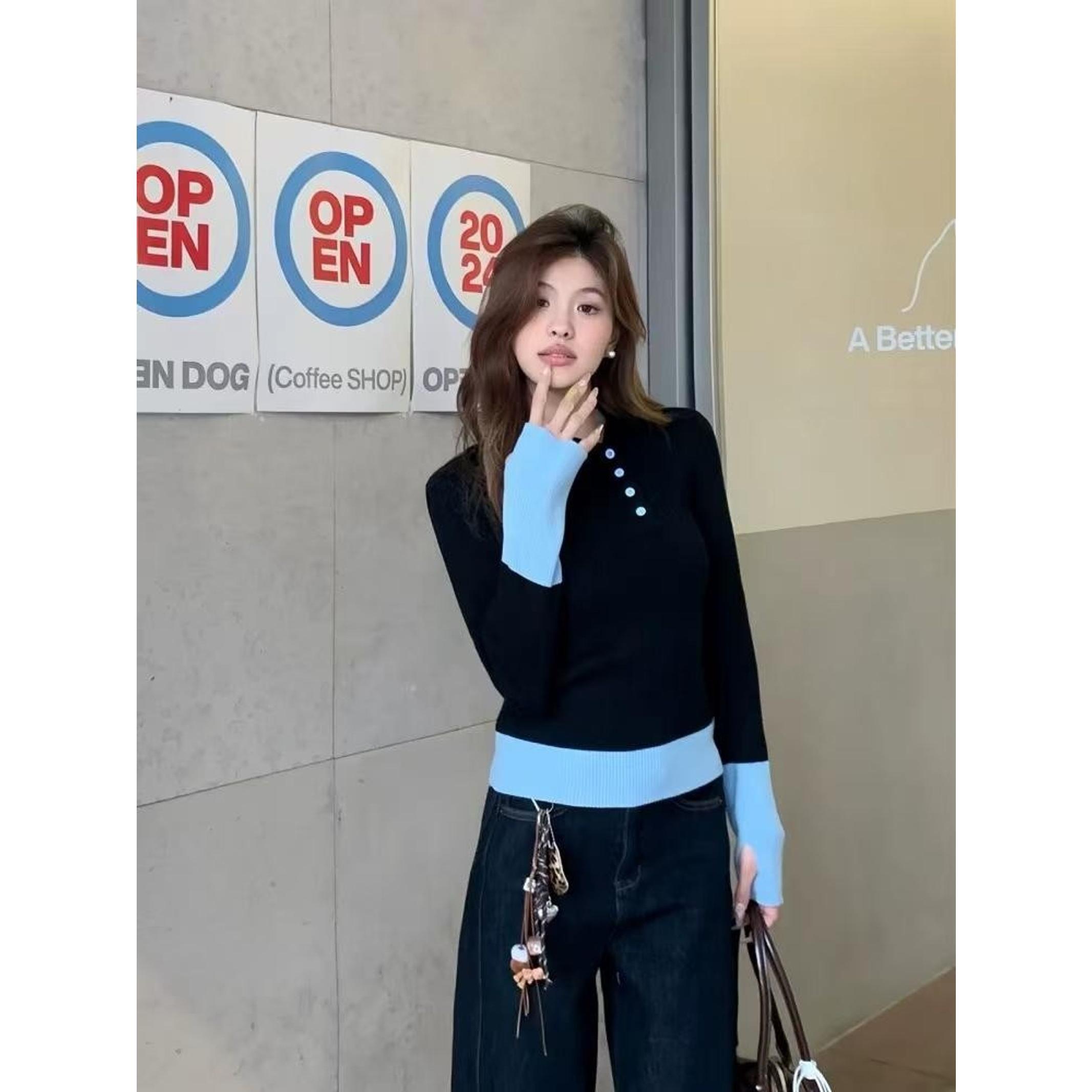 2000s Women Black Gothic V-Neck Knitwear Pullover Long Sleeve Patchwork Knit Sweater Harajuku Vintage 2000s Emo Sweater Clothes Autumn Womenswear Tops