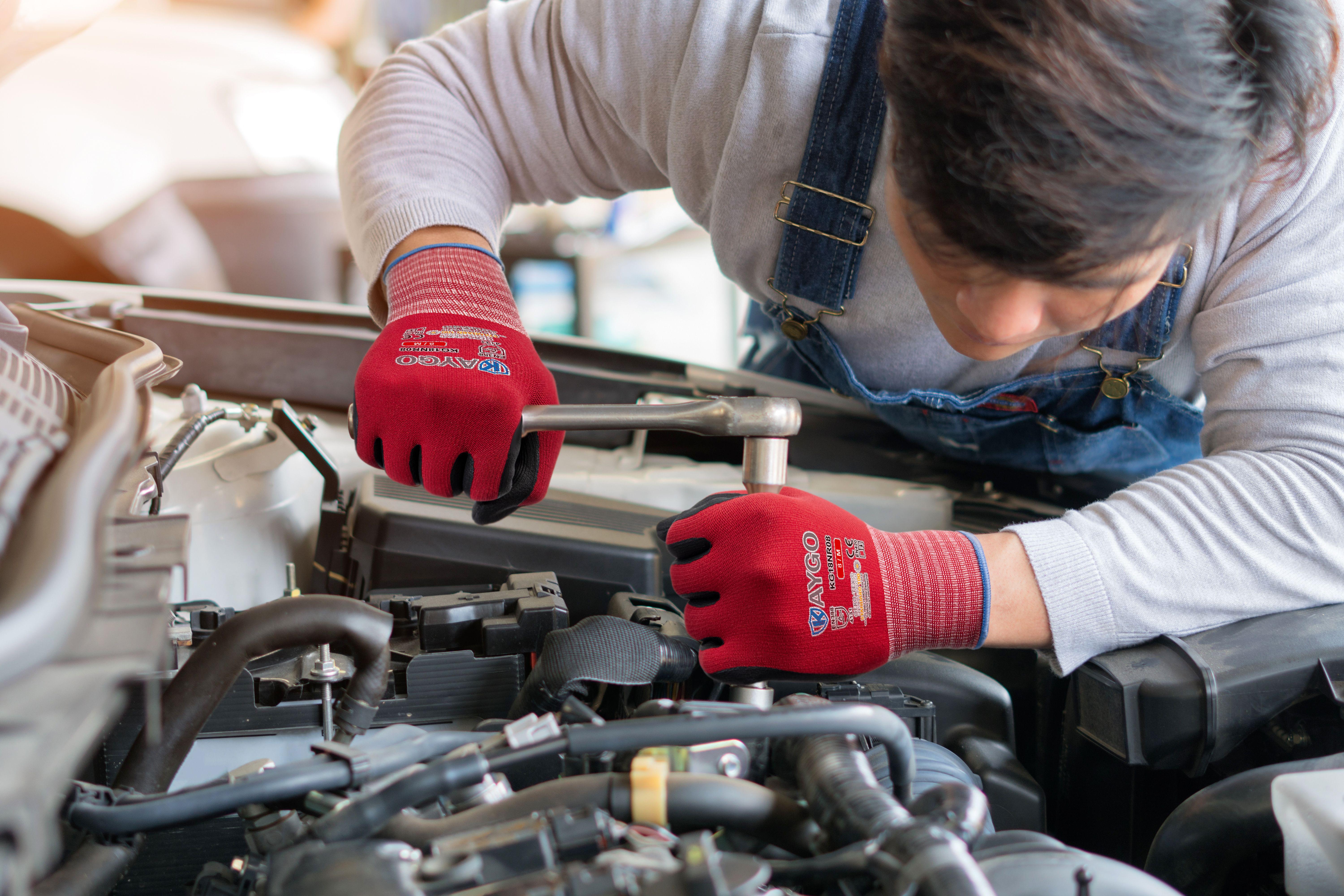 KAYGO Safety Work Gloves MicroFoam Nitrile Coated, KG18NB,Seamless Knit Nylon Glove with Black Micro-Foam Nitrile Grip, Ideal for General Purpose, Automotive, Home Improvement KAYGO Safety Work Gloves MicroFoam Nitrile Coated, KG18NB,Seamless Knit Nylon Glove with Black Micro-Foam Nitrile Grip, Ideal for General Purpose, Automotive, Home Improvement