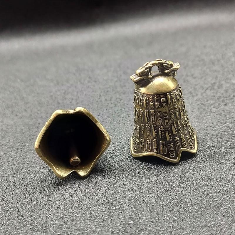 Vintage Brass Wind Chime Ornament, Mini Desktop Bell Decor, Traditional Chinese Metal Bell, Retro Classical Copper Bell, Tabletop Decoration