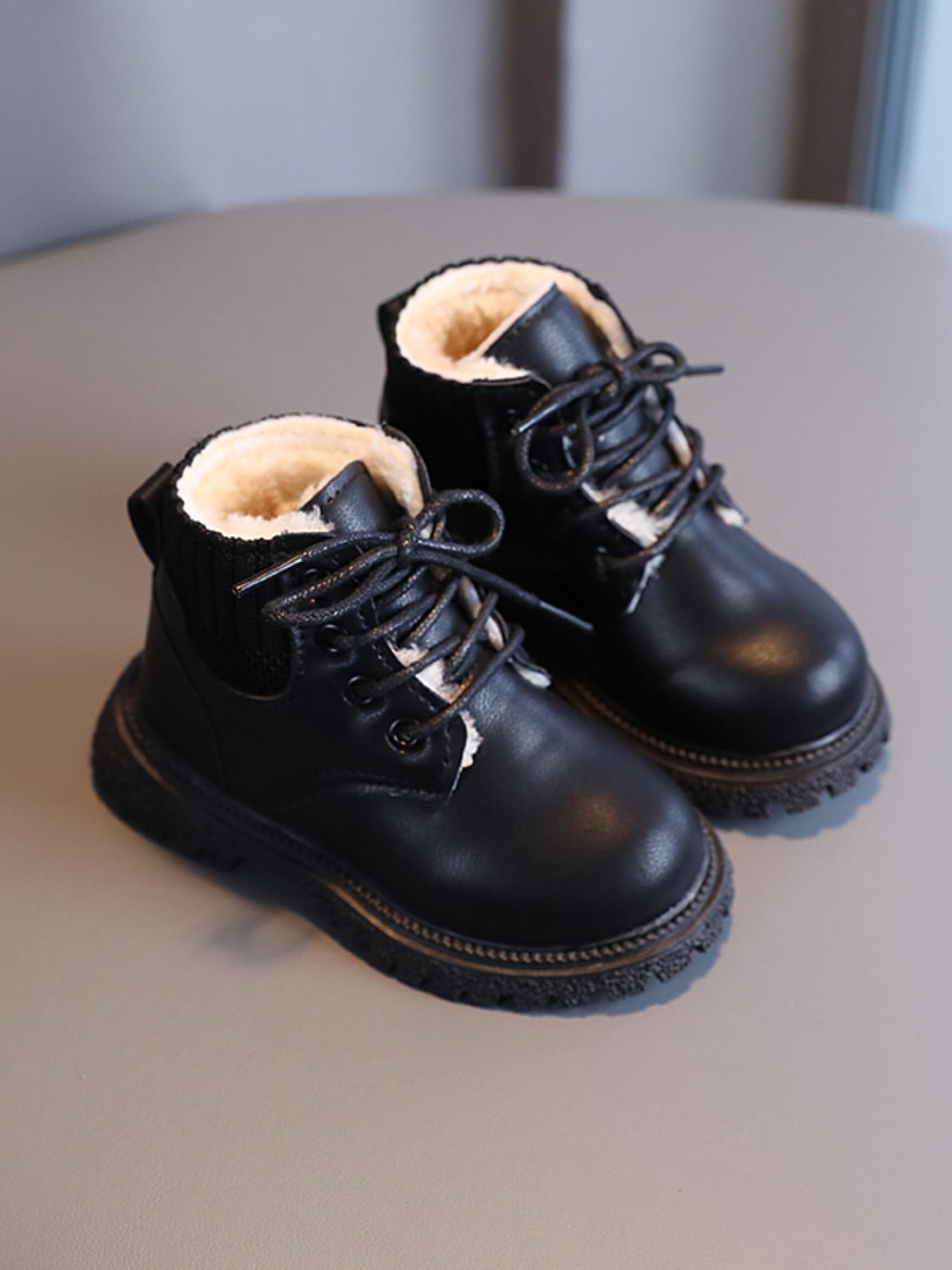 Classic with Fleece Lining, Durable Leather Structure, Perfect for Casual Outdoor Wear, Winter Footwear for Kids, Winter Boot Shoes