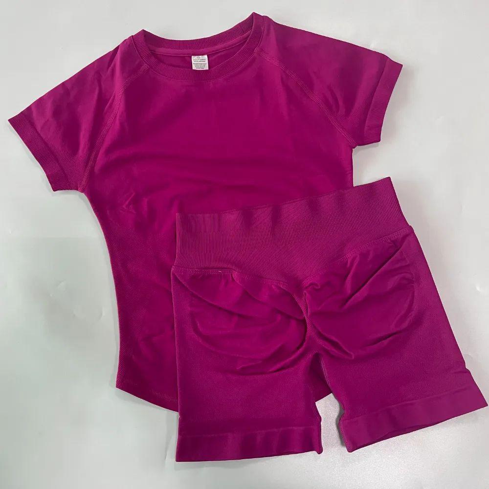 Dfyne Cross-Waist Hip-Lifting Shorts + Short-Sleeve Sports Set |   Seamless Knit Breathable Quick-Drying |   Fitness & Yoga Two-Piece Set