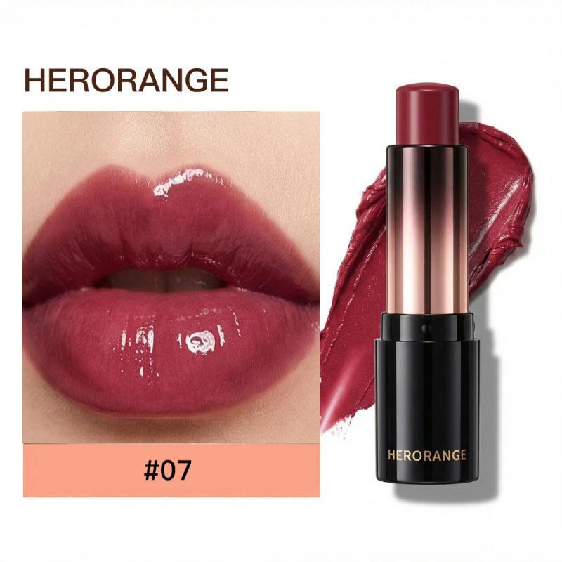 Moisturizing and tinted lip balm that combines lip care with makeup. Naturally pigmented and glossy lipstick with a hydrating texture for effortlessly creating perfectly plump, glossy lips. The perfect gift for Valentine's Day or Mother's Day.