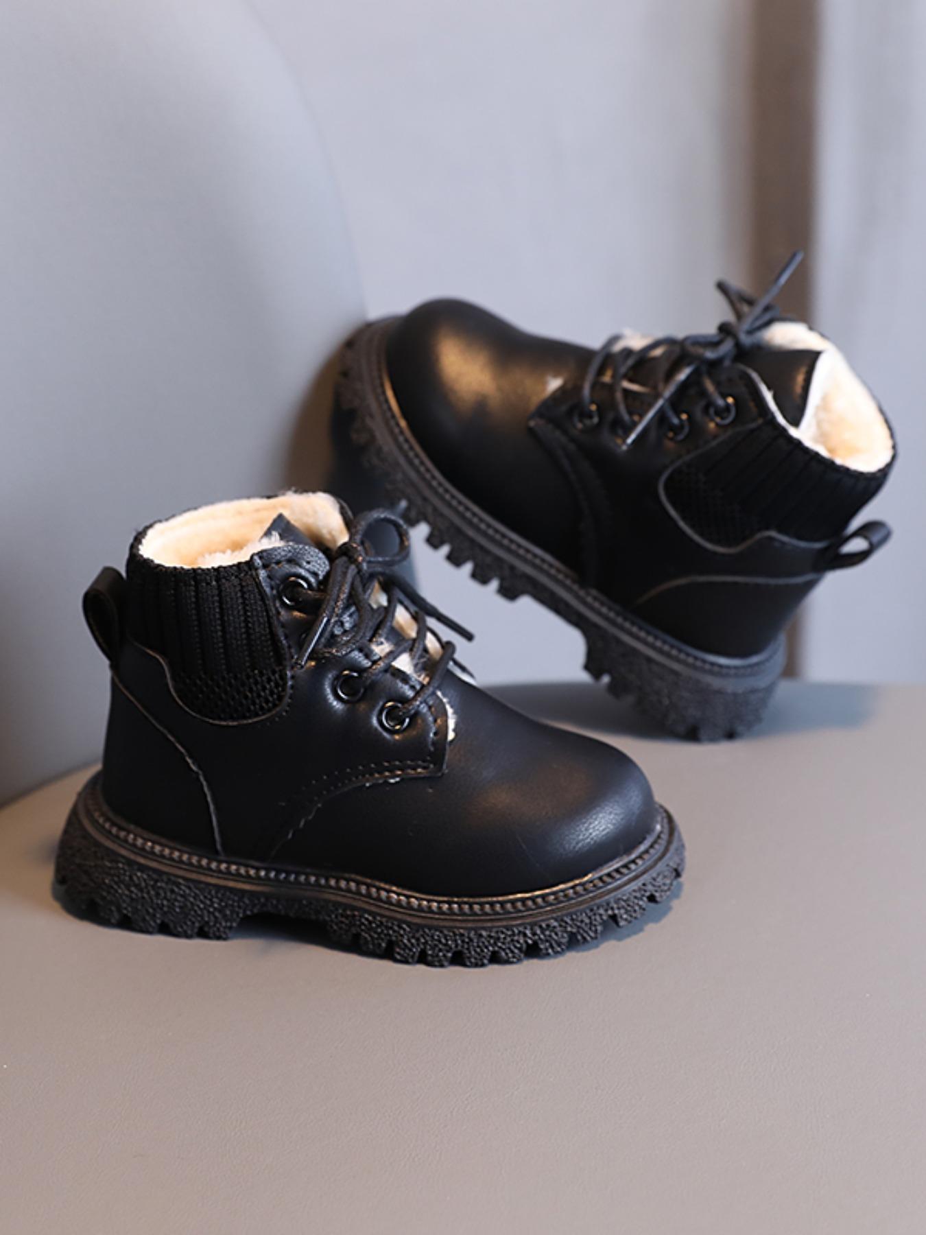 Classic with Fleece Lining, Durable Leather Structure, Perfect for Casual Outdoor Wear, Winter Footwear for Kids, Winter Boot Shoes