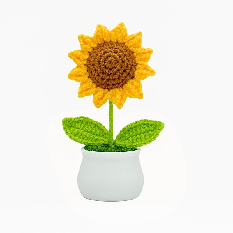 Handwoven sunflower head bouquet potted pen holder, simulated bouquet, preserved flower decoration