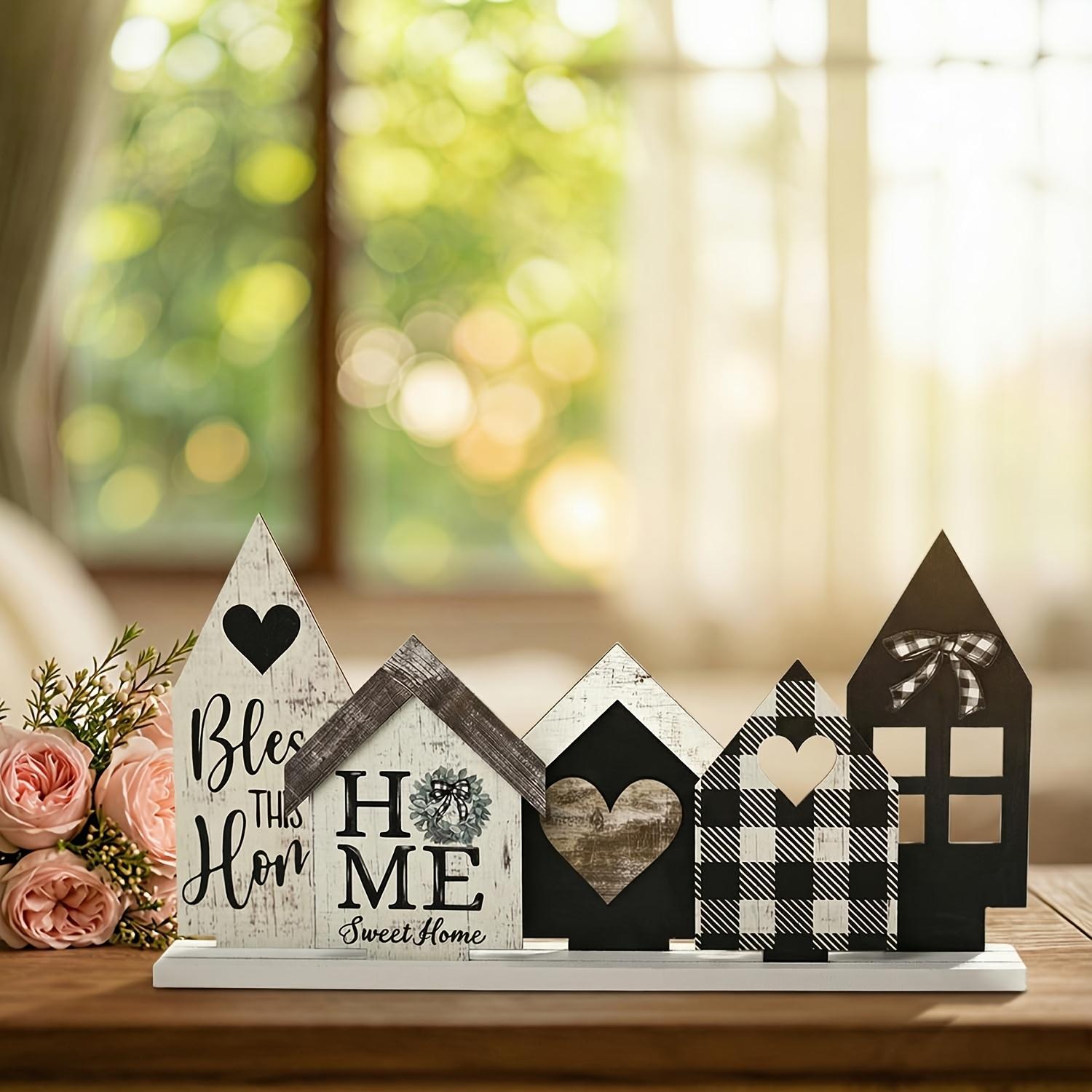 5 Piece Mini Wooden House Set, Nordic Style Home Decor, Vintage Holiday Decoration, Durable Wood, Handmade Look, Perfect Gift